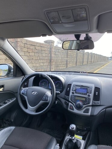 Hyundai i30 2010, 169,389 km - 1.4 л - Bakı