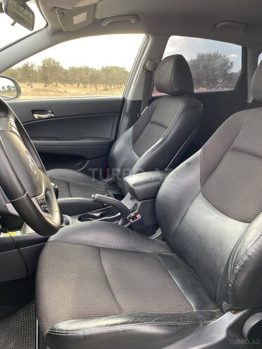 Hyundai i30 2010, 169,389 km - 1.4 л - Bakı