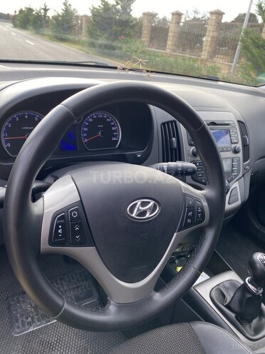 Hyundai i30 2010, 169,389 km - 1.4 л - Bakı