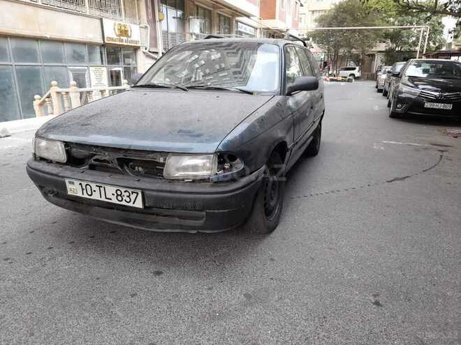 Opel Astra 1995, 261,000 km - 1.6 l - Bakı