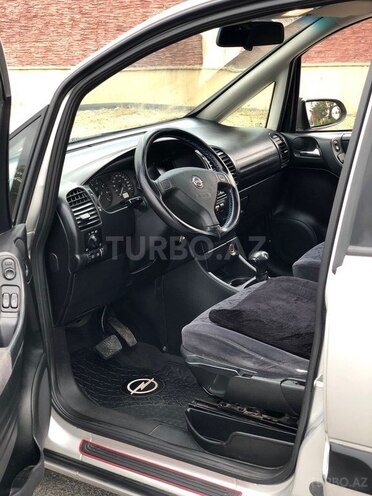 Opel Zafira 2002, 318,000 km - 1.8 l - Sumqayıt
