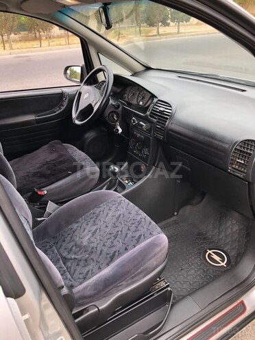 Opel Zafira 2002, 318,000 km - 1.8 l - Sumqayıt