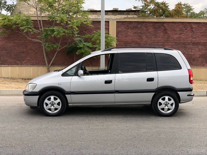 Opel Zafira 2002, 318,000 km - 1.8 l - Sumqayıt