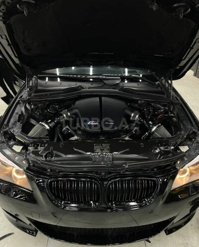 BMW M5 2005, 154,000 km - 5.0 l - Bakı