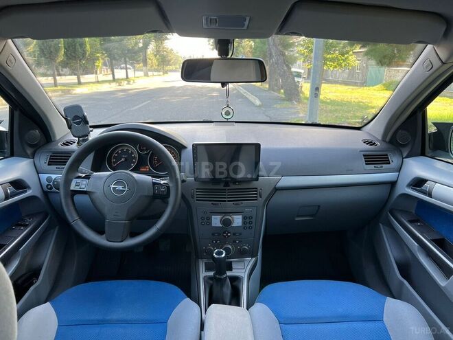 Opel Astra 2005, 360,000 km - 1.4 l - Bakı