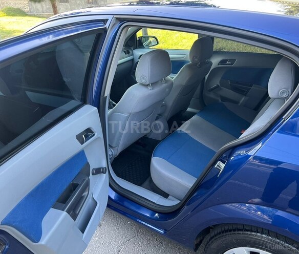 Opel Astra 2005, 360,000 km - 1.4 l - Bakı