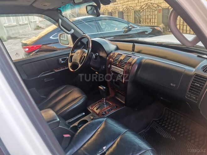 Hyundai Terracan 2002, 285,000 km - 2.9 l - Bakı