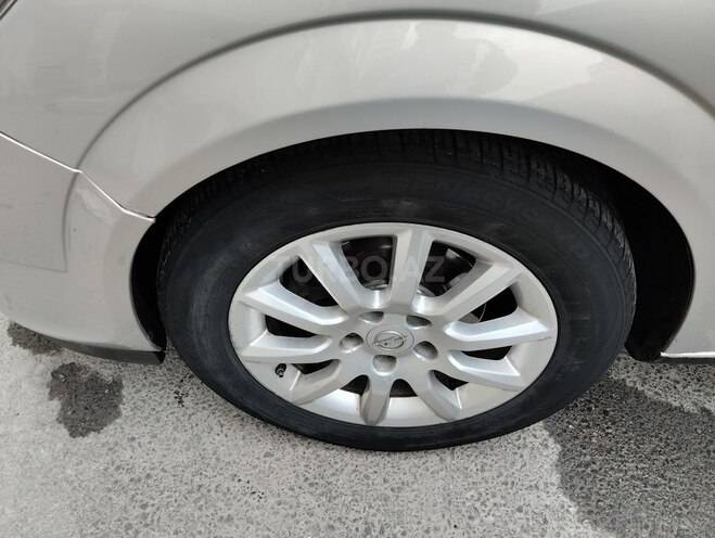 Opel Astra 2005, 235,000 km - 1.3 л - Bakı