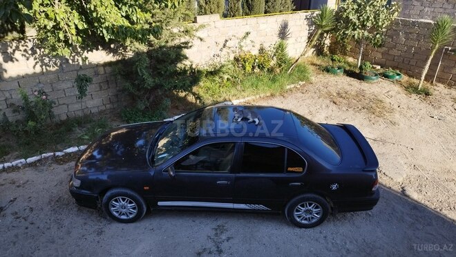 Nissan Maxima 1995, 300,000 km - 3.0 l - Bakı