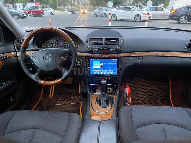 Mercedes E 240 2003, 230,389 km - 2.6 l - Bakı