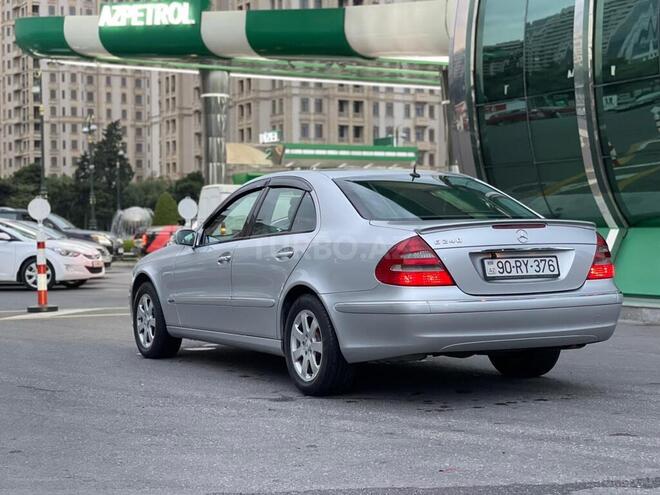 Mercedes E 240 2003, 230,389 km - 2.6 l - Bakı