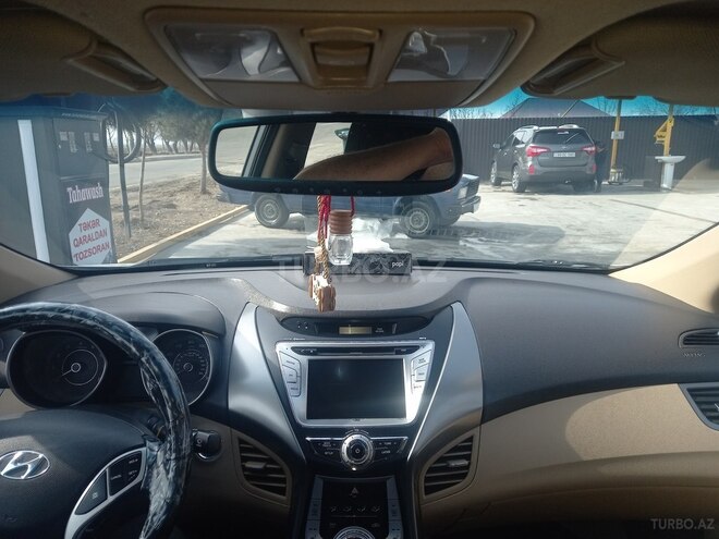 Hyundai Elantra 2011, 220,000 km - 1.8 л - Goranboy