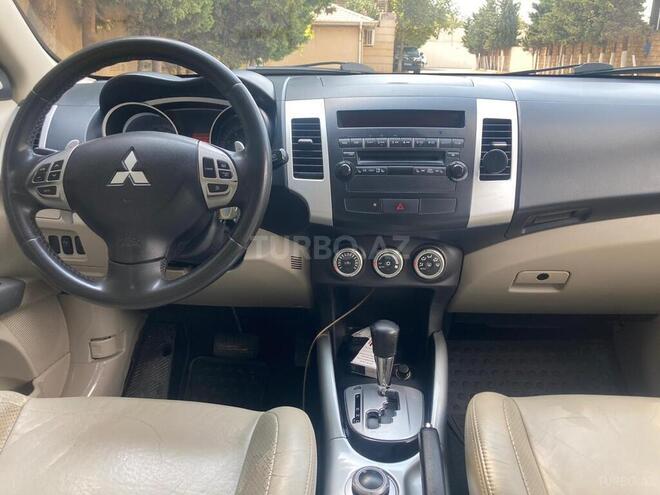 Mitsubishi Outlander 2008, 194,344 km - 3.0 l - Bakı