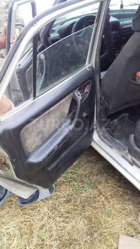 GAZ 3110 2003, 555,000 km - 2.4 l - Quba