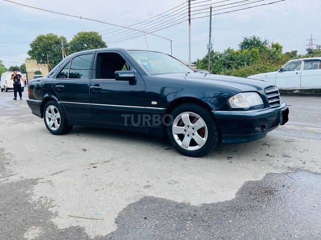 Mercedes C 240 1999, 348,000 km - 2.4 л - Xaçmaz
