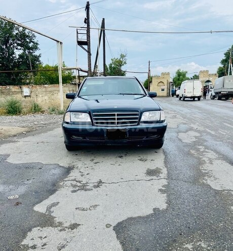 Mercedes C 240 1999, 348,000 km - 2.4 л - Xaçmaz