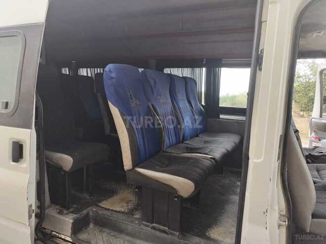 Ford Transit 2002, 356,352 km - 2.4 л - Qusar