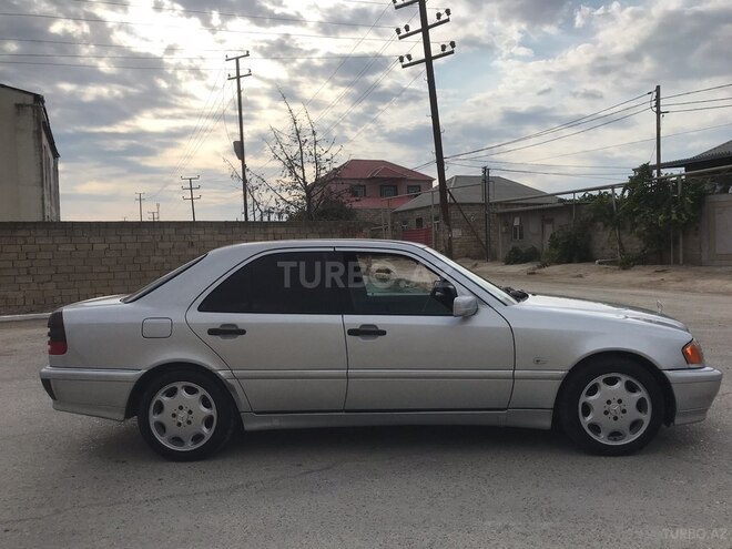 Mercedes C 220 1998, 402,000 km - 2.2 l - Bakı