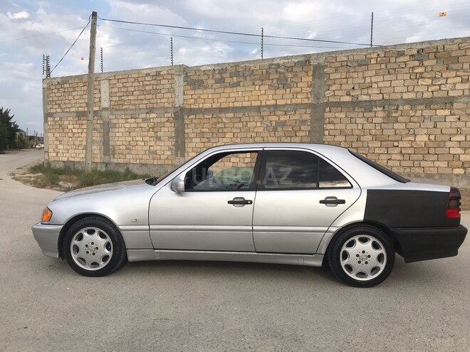 Mercedes C 220 1998, 402,000 km - 2.2 l - Bakı