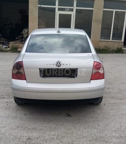 Volkswagen Passat 2002, 332,290 km - 1.8 l - Bakı
