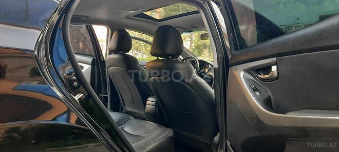 Hyundai Elantra 2011, 145,000 km - 1.8 l - Bakı