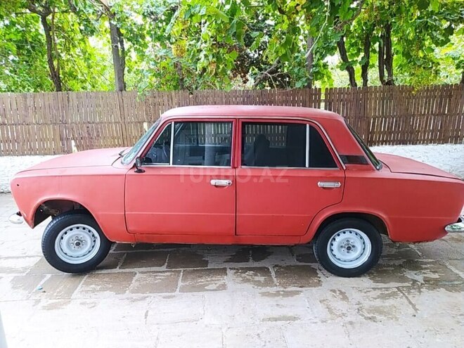 LADA (VAZ) 21011 1984, 23,910 km - 1.3 л - Neftçala