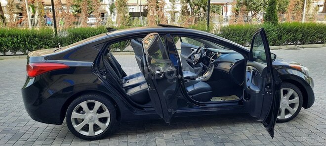 Hyundai Elantra 2011, 145,000 km - 1.8 l - Bakı