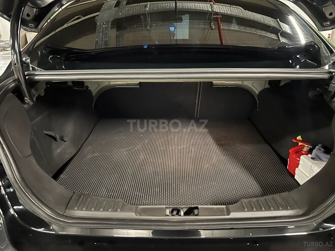 Ford Focus 2011, 216,600 km - 1.6 л - Bakı