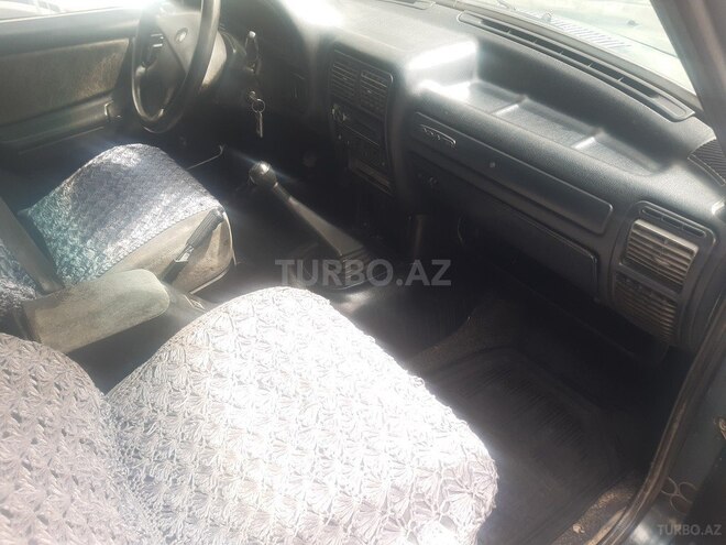 GAZ 31105 2004, 213,000 km - 2.4 l - Bakı