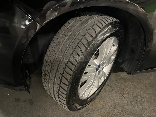 Ford Focus 2011, 216,600 km - 1.6 л - Bakı