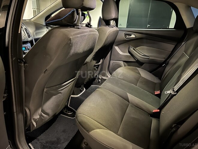 Ford Focus 2011, 216,600 km - 1.6 л - Bakı