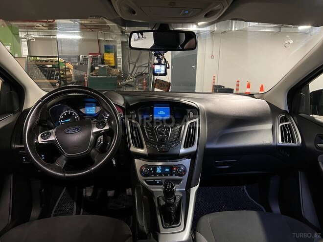 Ford Focus 2011, 216,600 km - 1.6 л - Bakı