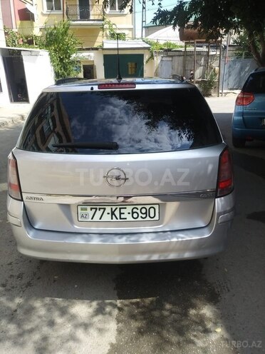 Opel Astra 2006, 240,000 km - 1.3 l - Bakı