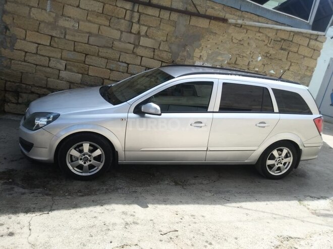 Opel Astra 2006, 240,000 km - 1.3 l - Bakı