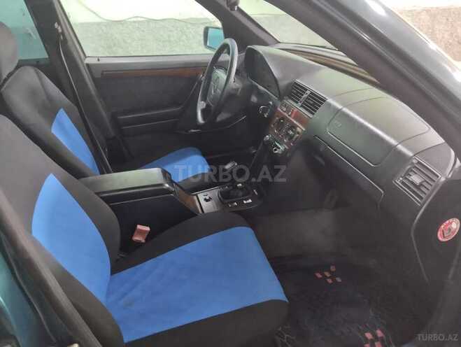 Mercedes C 220 1995, 150,654 km - 2.2 л - Ucar