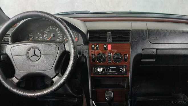 Mercedes C 220 1995, 150,654 km - 2.2 л - Ucar