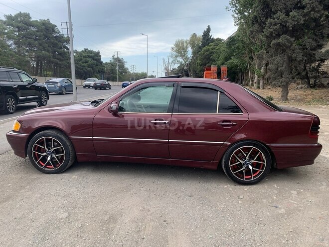 Mercedes C 230 1998, 240,000 km - 2.3 l - Bakı