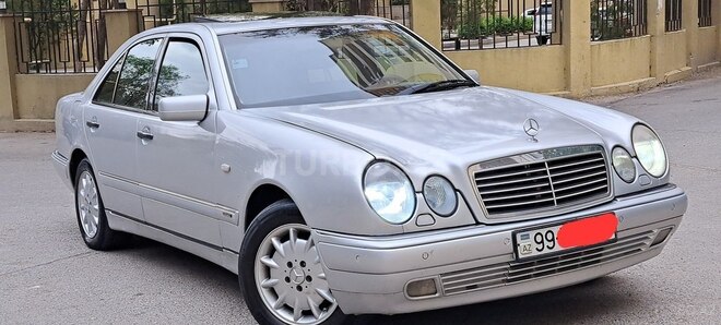 Mercedes E 240 1998, 289,000 km - 2.4 л - Sumqayıt