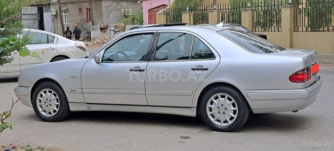 Mercedes E 240 1998, 289,000 km - 2.4 л - Sumqayıt