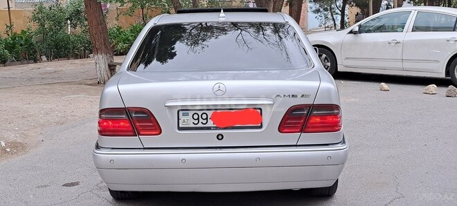 Mercedes E 240 1998, 289,000 km - 2.4 л - Sumqayıt