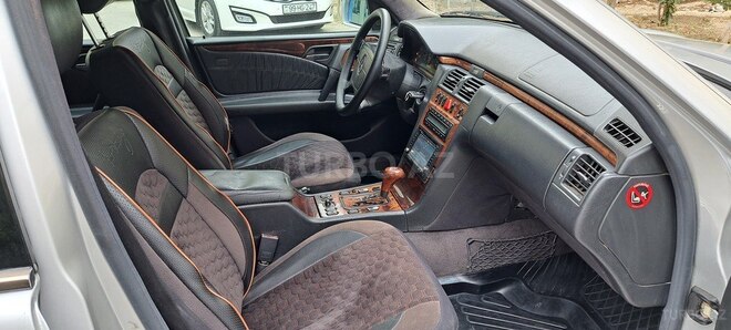 Mercedes E 240 1998, 289,000 km - 2.4 л - Sumqayıt