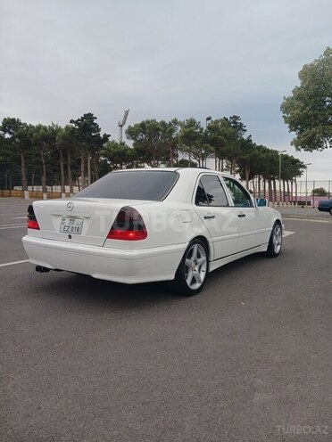 Mercedes C 230 2000, 325,000 km - 2.3 l - Sumqayıt
