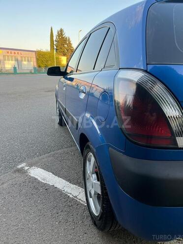 Kia Rio 2006, 338,000 km - 1.5 л - Qazax