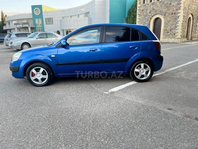Kia Rio 2006, 338,000 km - 1.5 л - Qazax