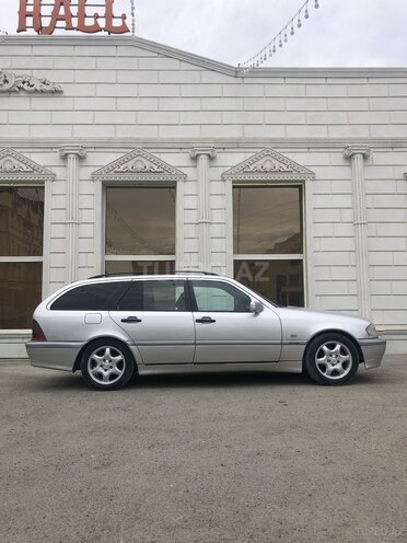 Mercedes C 220 1997, 287,000 km - 2.2 л - Bakı