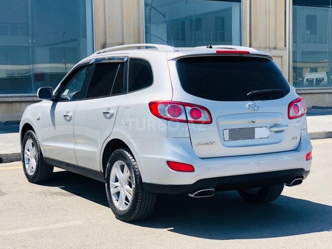 Hyundai Santa Fe 2009, 256,000 km - 2.0 л - Gəncə