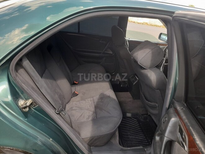 Mercedes E 220 1999, 559,000 km - 2.2 л - İsmayıllı