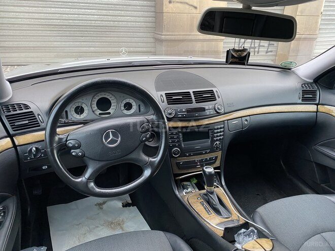 Mercedes E 200 2008, 167,300 km - 1.8 l - Xırdalan