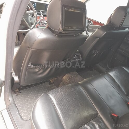 Mercedes E 220 2001, 25,000 km - 2.2 l - Bakı