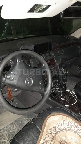 Mercedes E 220 2001, 25,000 km - 2.2 l - Bakı